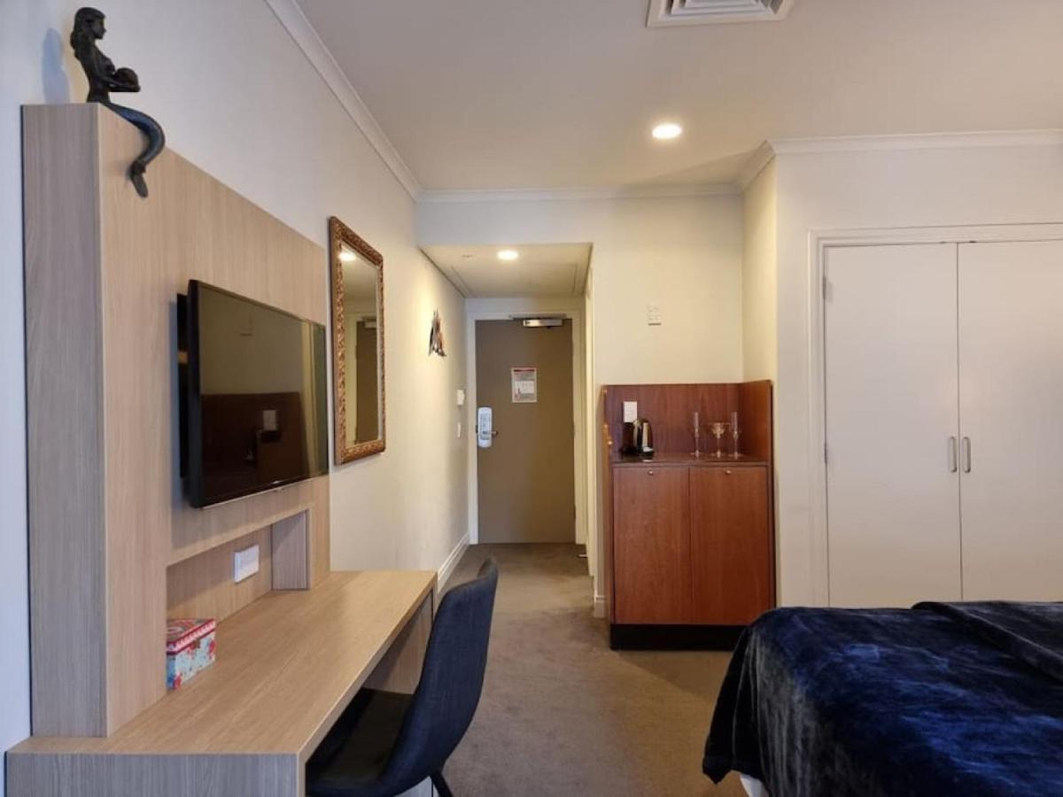 Sweet Escape Cbd Studio With Pool And Gym โอ๊คแลนด์ ภายนอก รูปภาพ